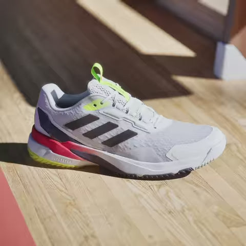 Load video: adidas Crazyflight